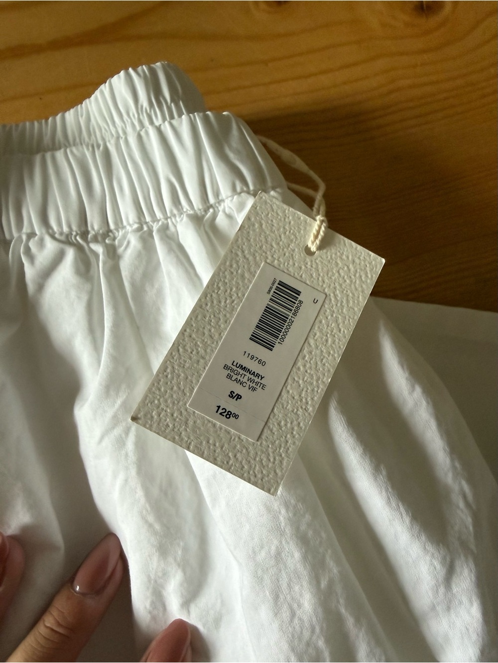 Aritzia Luminary Poplin Skirt - Picture 5 of 7